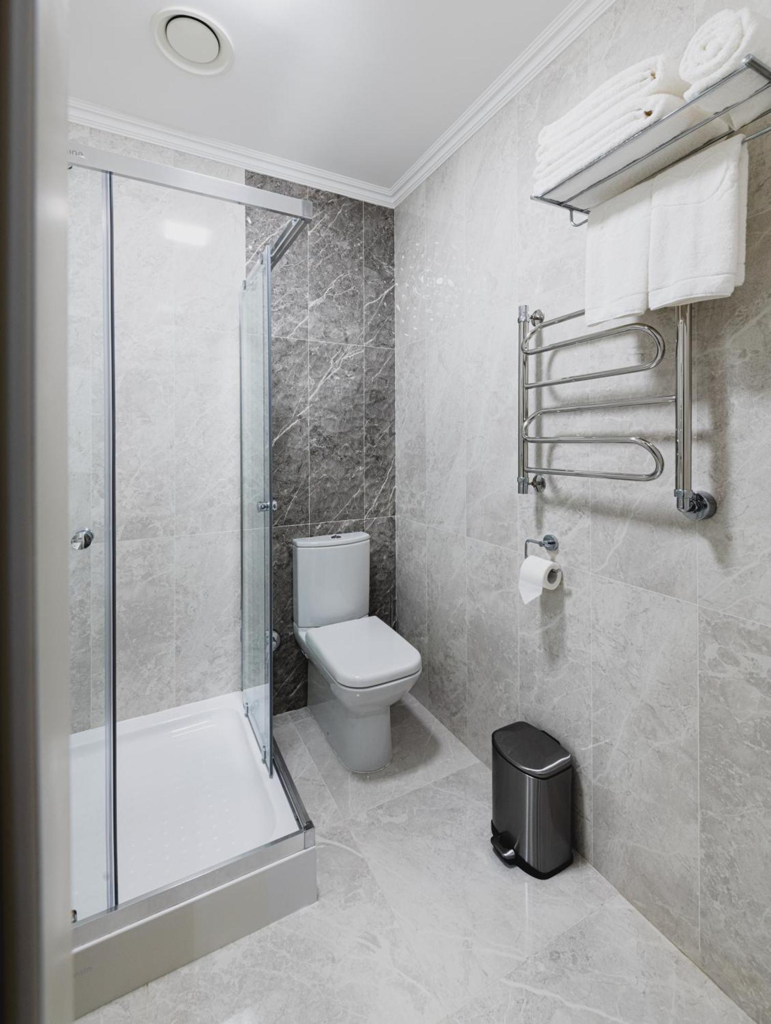 Hotel Zarafshon Parkside Samarkand Pokoj fotografie